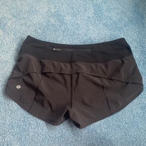 Lululemon Speed Up Low-Rise Lined Short 2.5"